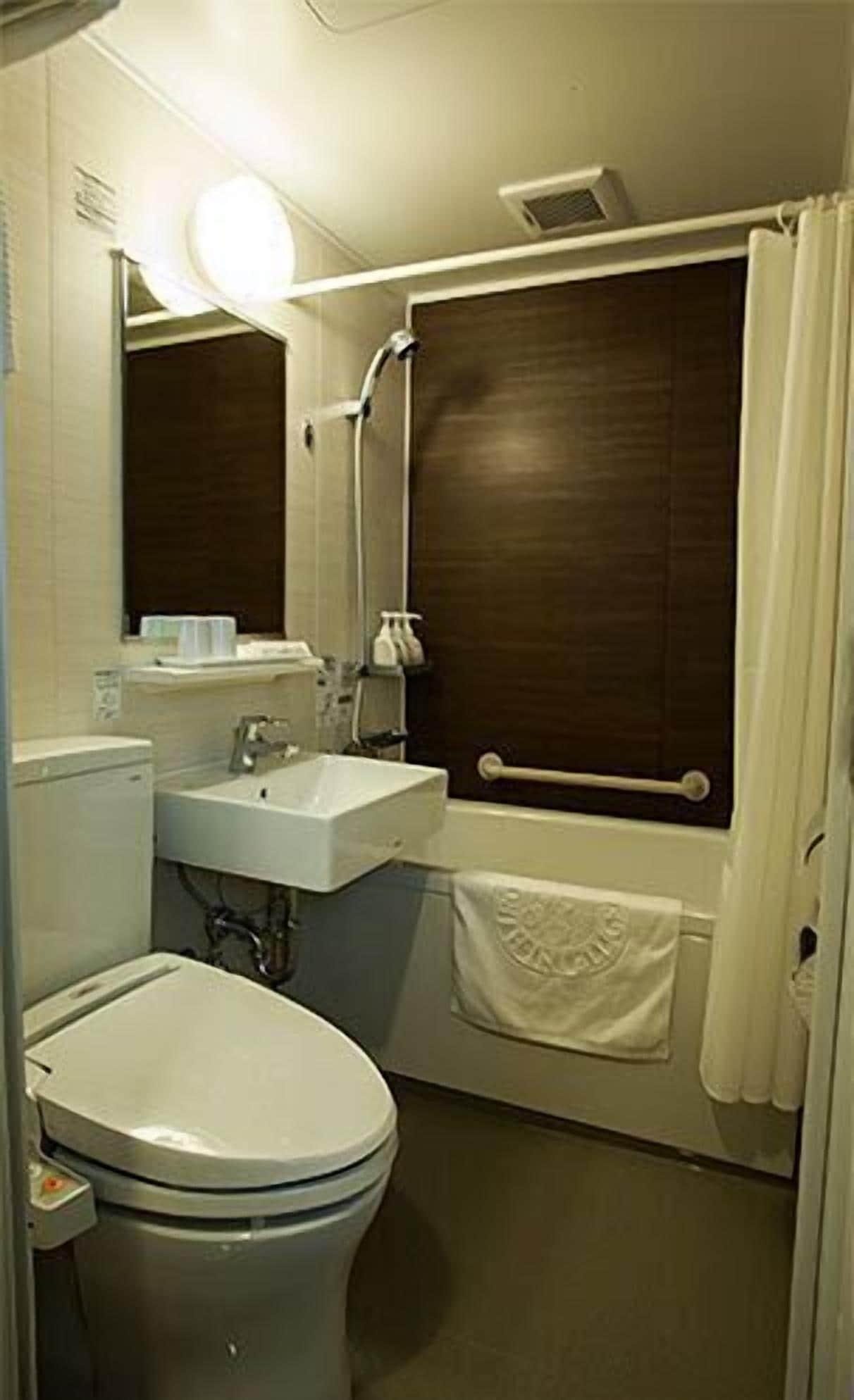 Hiroshima Intelligent Hotel Stadium Mae Kültér fotó